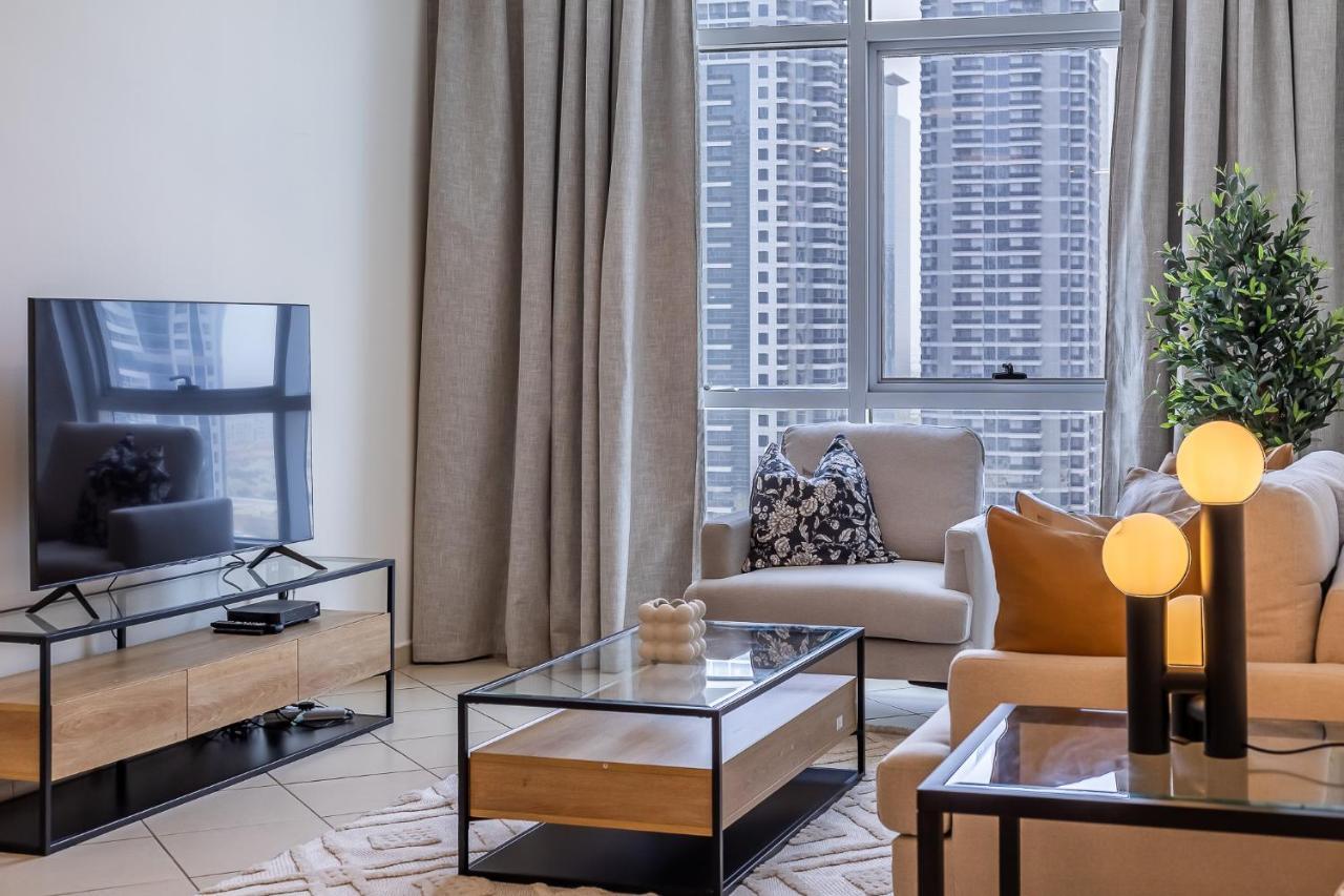 1bdr I Close To Metro I Marina Diamond 4 Dubai
