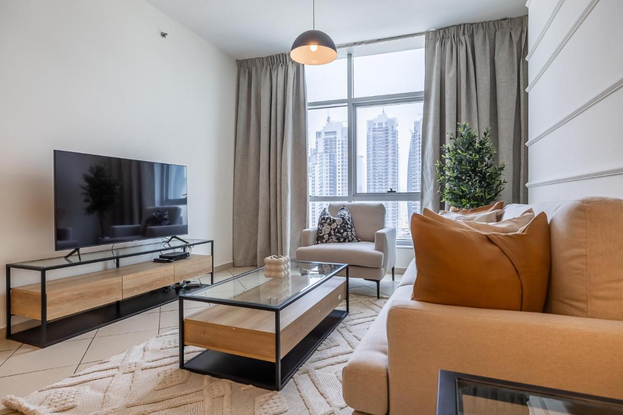 1bdr I Close To Metro I Marina Diamond 4 Dubai