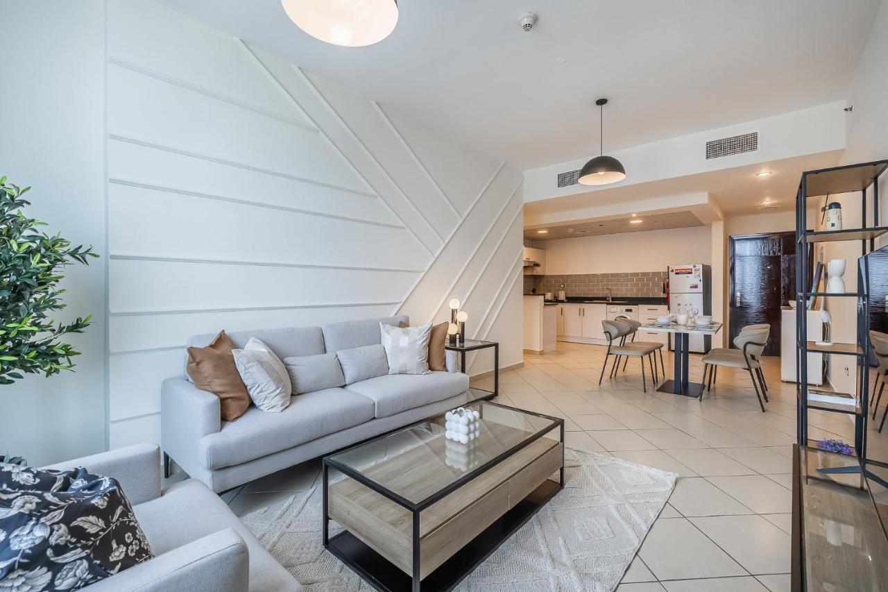 1bdr I Close To Metro I Marina Diamond 4 * Dubai